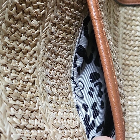 Jessica Simpson Straw Wilma Tote - Picture 5 of 10